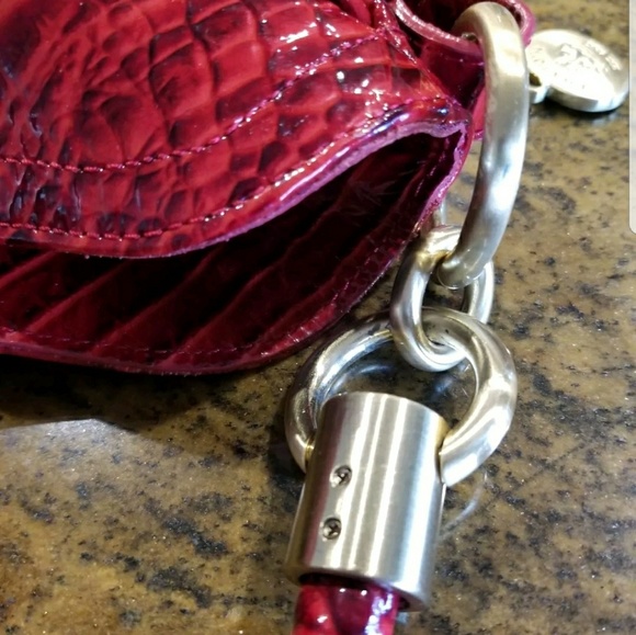 Brahmin shiny red bag with matching wallet - Picture 6 of 8